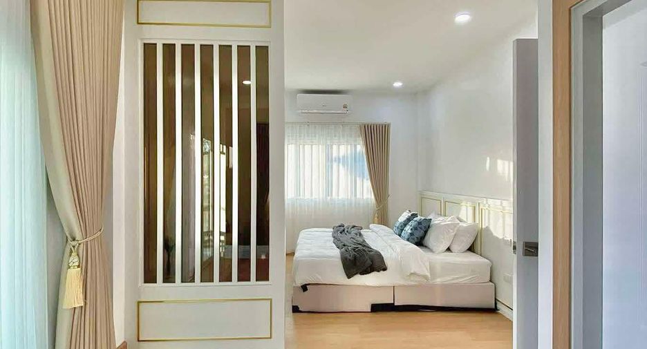 出售 4 卧室 独立屋 在 Bang Lamung, Chon Buri
