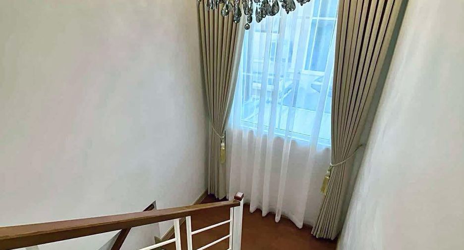 出售 4 卧室 独立屋 在 Bang Lamung, Chon Buri