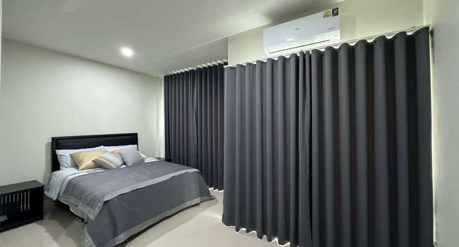 For sale 3 bedrooms house in Bang Lamung, Chonburi