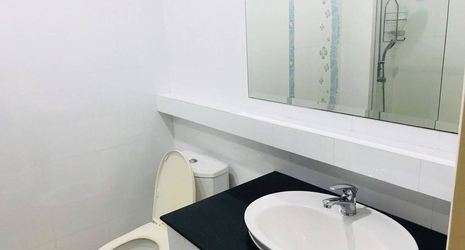 For sale 5 bedrooms house in Bang Lamung, Chonburi