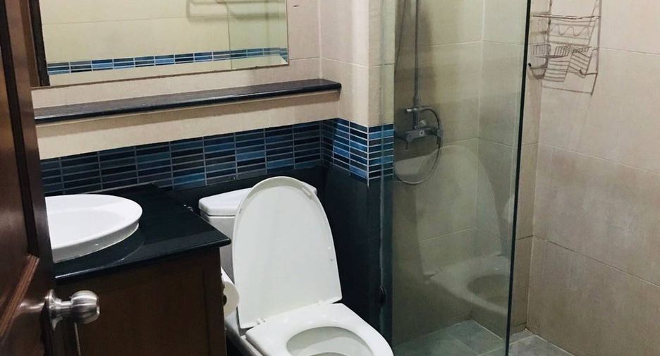 For sale 5 bedrooms house in Bang Lamung, Chonburi