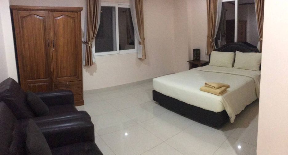 For sale 5 bedrooms house in Bang Lamung, Chonburi