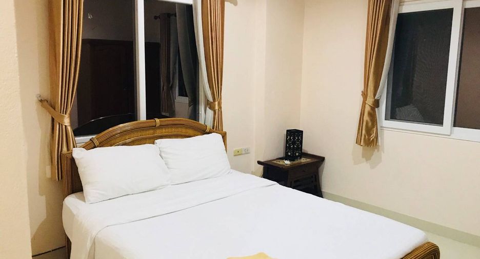 For sale 5 bedrooms house in Bang Lamung, Chonburi