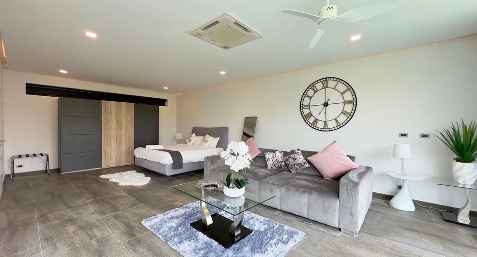 For sale 4 bedrooms house in Sattahip, Chonburi