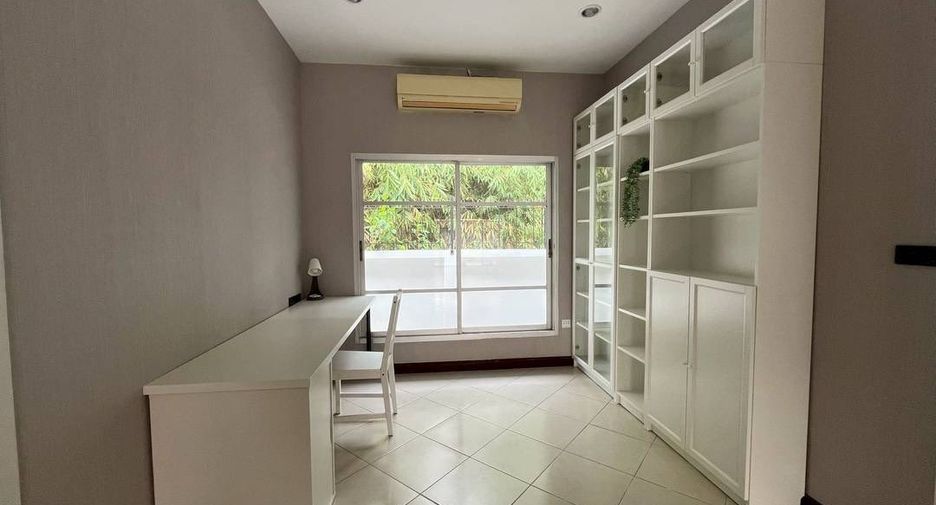 À vendre 3 chambres maison à Bang Lamung, Chonburi