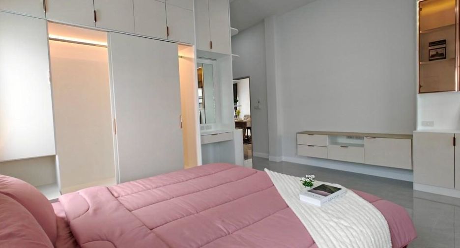 For rent 4 bedrooms house in Bang Lamung, Chonburi