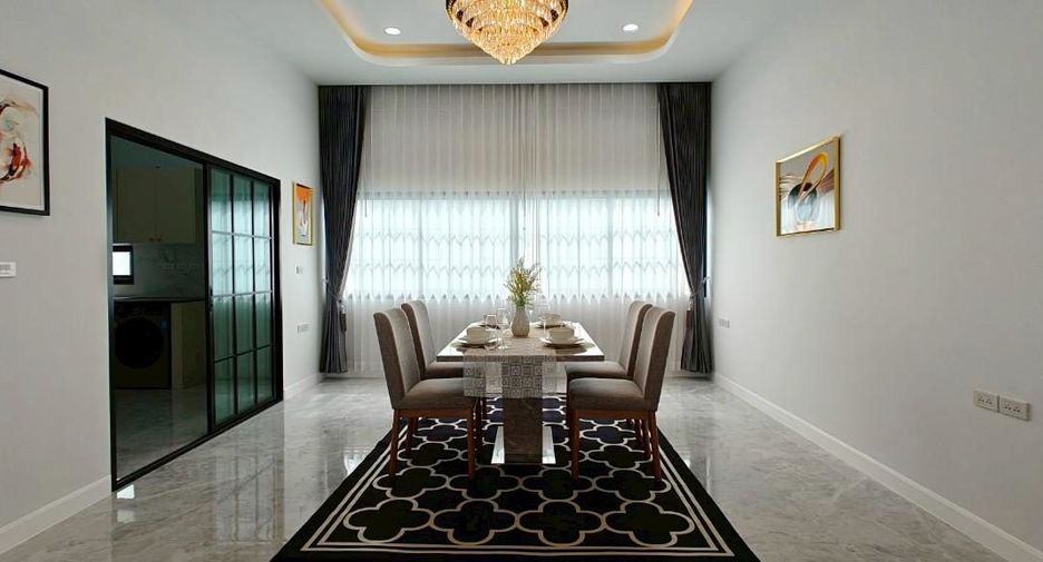 For rent 4 bedrooms house in Bang Lamung, Chonburi