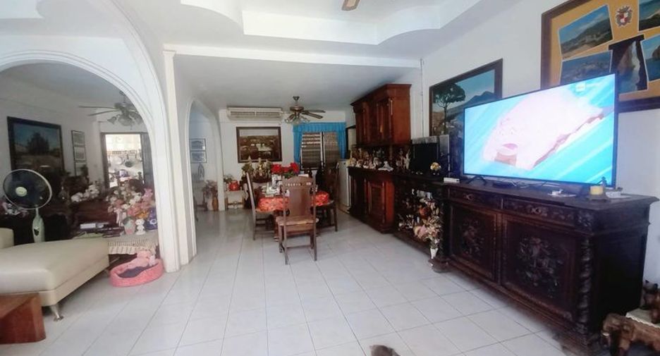 À vendre 3 chambres maison à Bang Lamung, Chonburi