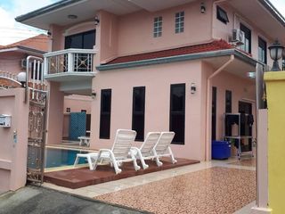 For rent 6 bedrooms house in Bang Lamung, Chonburi