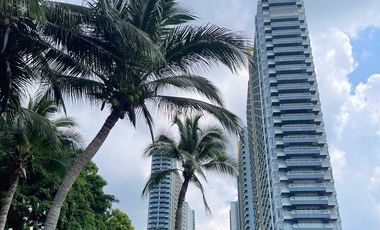 For sale 2 bedrooms condo 
