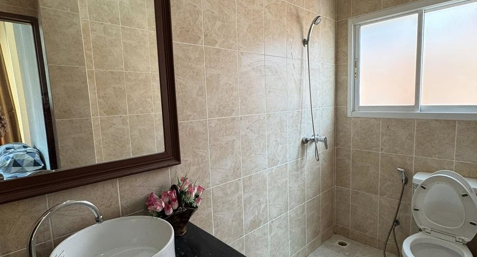 For sale 2 bedrooms house in Bang Lamung, Chonburi