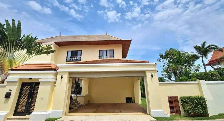 For sale 3 bedrooms house in Sattahip, Chonburi