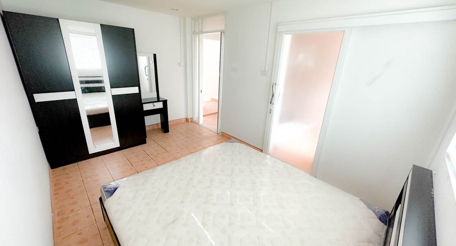 For rent 3 bedrooms house in Bang Lamung, Chonburi
