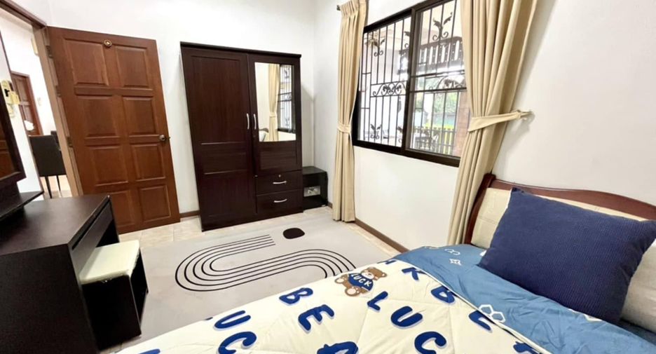 For rent 3 bedrooms house in Bang Lamung, Chonburi