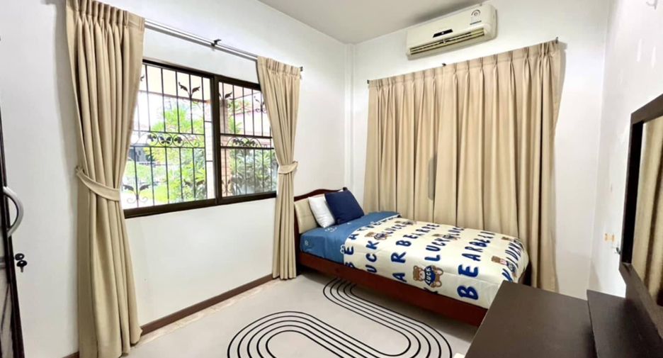 For rent 3 bedrooms house in Bang Lamung, Chonburi