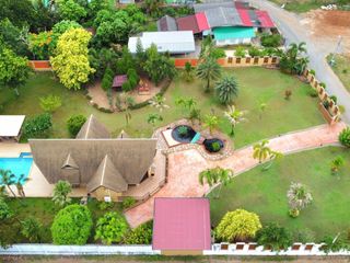 For sale 6 bedrooms house in Bang Saray, Pattaya