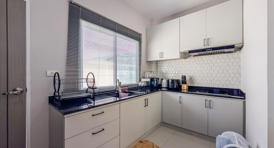 For sale 3 bedrooms house in Bang Lamung, Chonburi