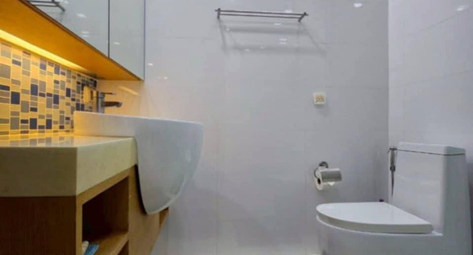 For sale 2 bedrooms condo in Bang Lamung, Chonburi