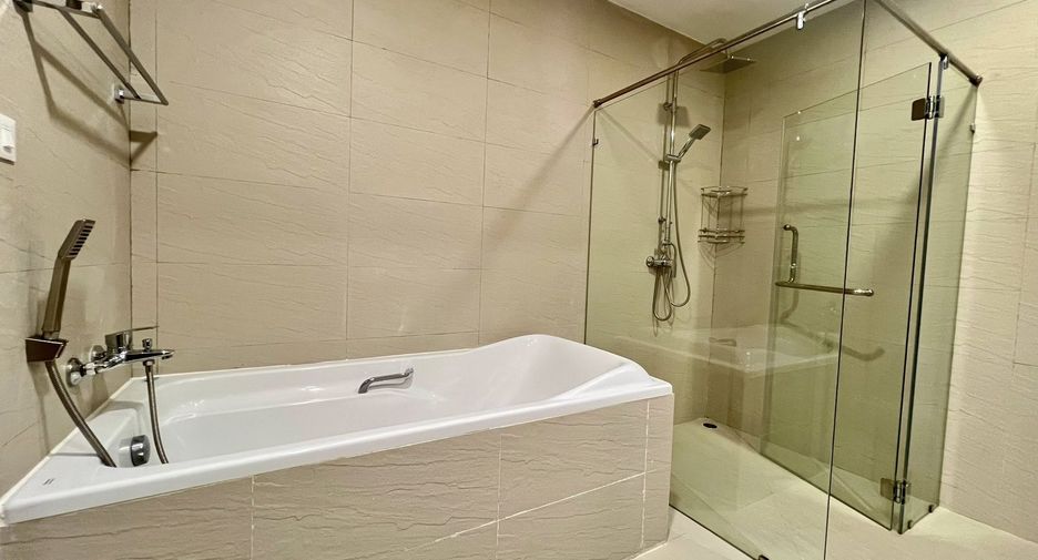 Wohnung zum Kauf mit 4 Zimmer in Bang Lamung, Chonburi