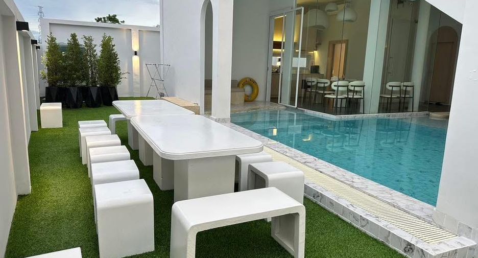 For rent 4 bedrooms house in Bang Lamung, Chonburi