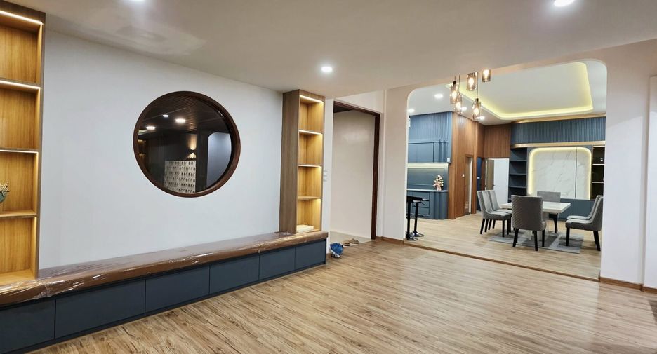 For sale 3 bedrooms house in Bang Lamung, Chonburi