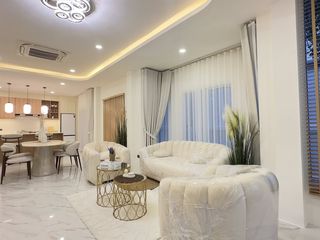 For sale 4 bedrooms house in Bang Lamung, Chonburi
