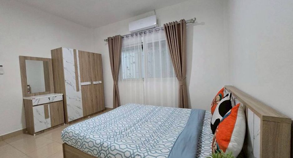 For sale 2 bedrooms townhouse in Bang Lamung, Chonburi