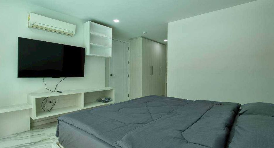 For rent 2 bedrooms condo in Bang Lamung, Chonburi