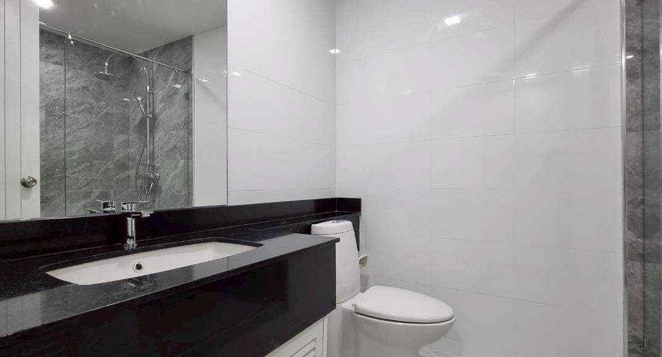 For rent 2 bedrooms condo in Bang Lamung, Chonburi