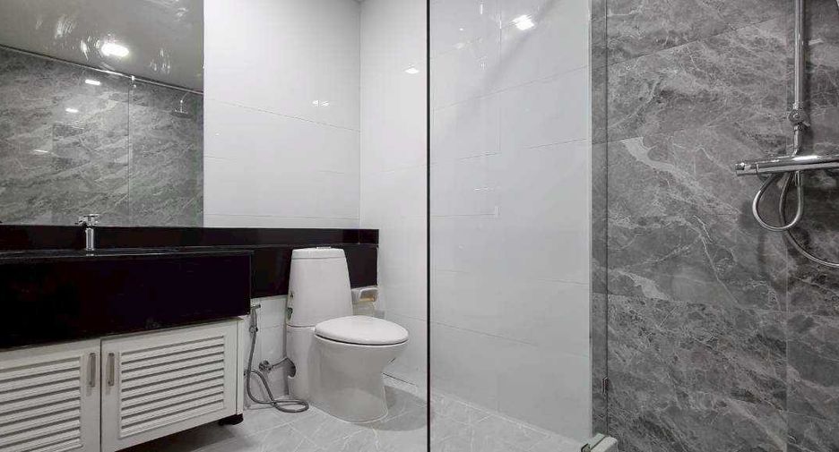 For rent 2 bedrooms condo in Bang Lamung, Chonburi