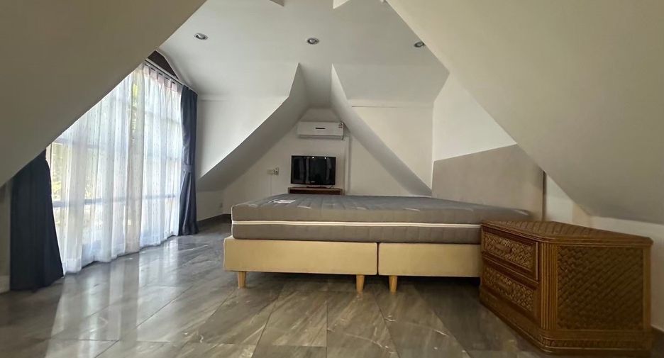 For rent 7 bedrooms house in Bang Lamung, Chonburi