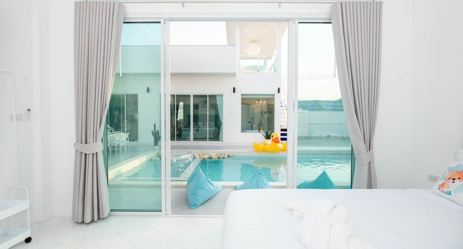 For sale 6 bedrooms house in Bang Lamung, Chonburi