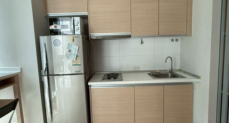 À louer 1 chambre condo à Huai Khwang, Bangkok
