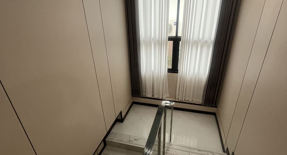 Villa zur Miete mit 4 Zimmer in Bang Lamung, Chonburi