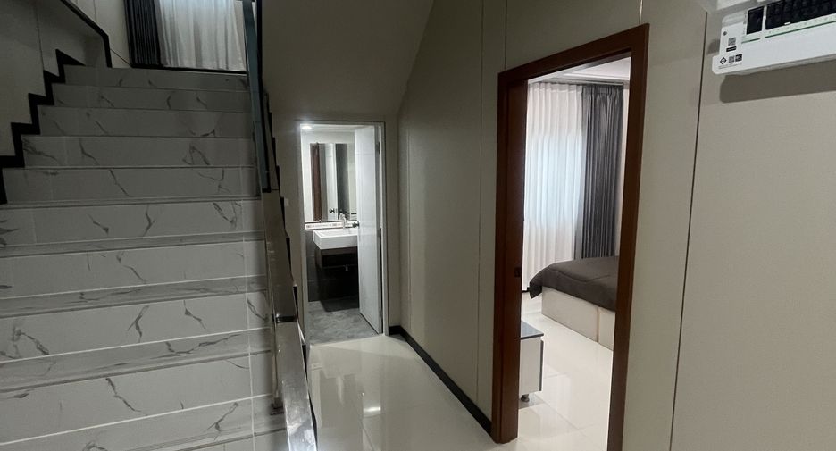 Villa zur Miete mit 4 Zimmer in Bang Lamung, Chonburi