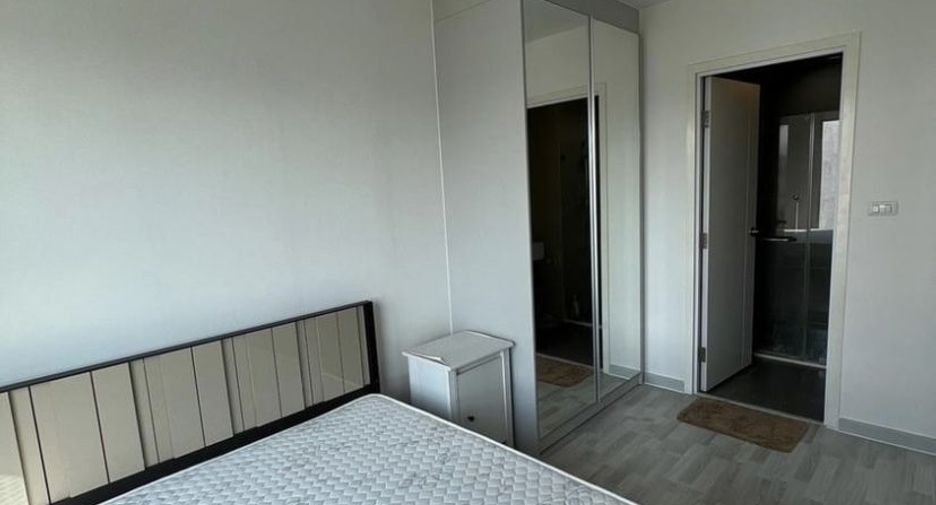 For sale 1 bed condo in Huai Khwang, Bangkok