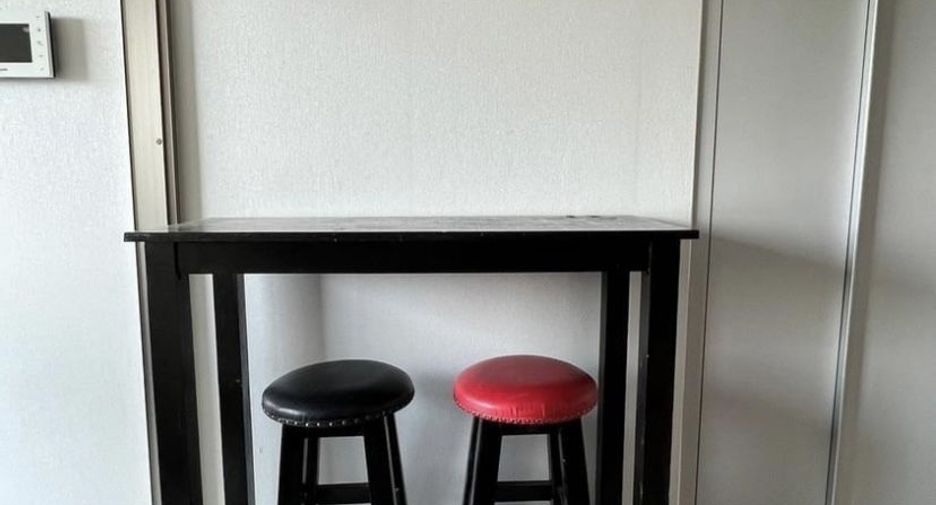 For sale 1 bed condo in Huai Khwang, Bangkok
