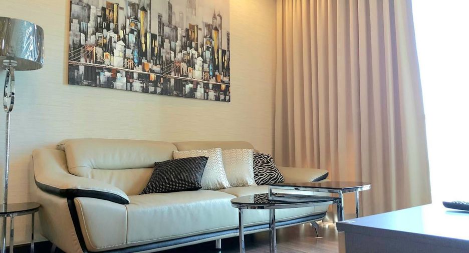 For rent 1 bed condo in Sathon, Bangkok
