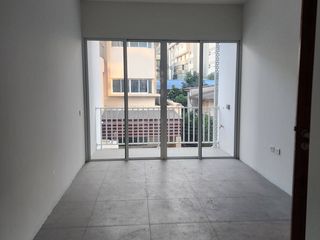 Casa adosada en alquiler de 1 habitaciones en Watthana, Bangkok