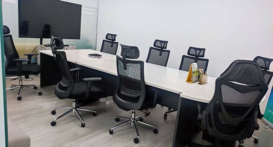 À vendre et à louer bureau à Bang Na, Bangkok