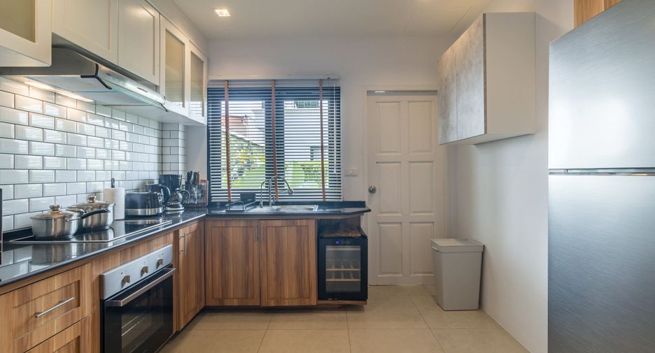 For rent 3 bedrooms villa in Thalang, Phuket