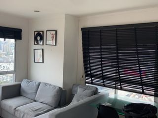 Wohnung zur Miete mit 1 Zimmer in Huai Khwang, Bangkok