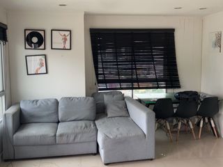 Wohnung zur Miete mit 1 Zimmer in Huai Khwang, Bangkok