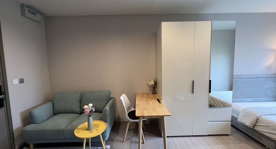 For rent studio condo in Huai Khwang, Bangkok