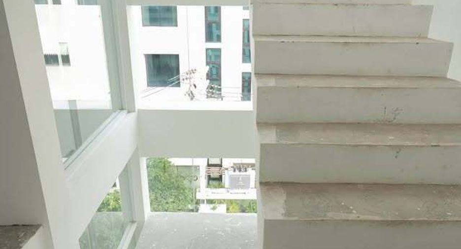 For sale and for rent office in Suan Luang, Bangkok