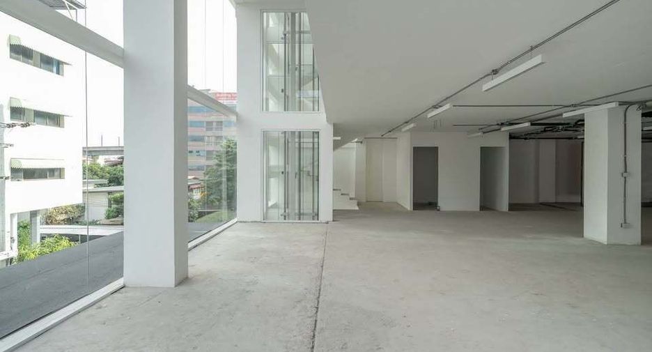 For sale and for rent office in Suan Luang, Bangkok