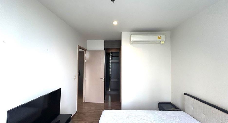 For sale 1 bed condo in Khlong Toei, Bangkok