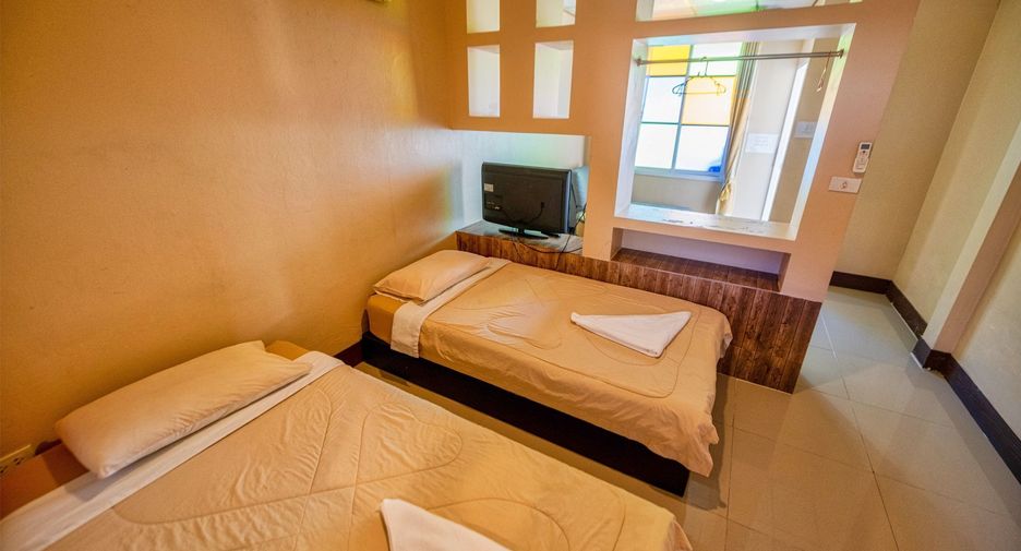Hotel zum Kauf mit 70 Zimmer in Bang Lamung, Chonburi