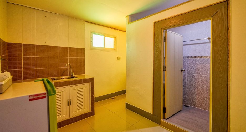Hotel zum Kauf mit 70 Zimmer in Bang Lamung, Chonburi
