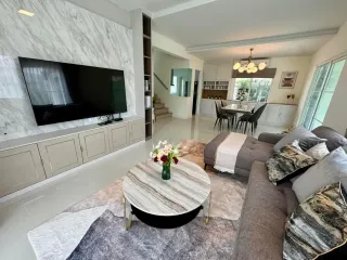 For rent 4 bedrooms house in Bang Phli, Samut Prakan